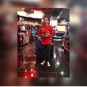 Meet your Posher, Guillermo